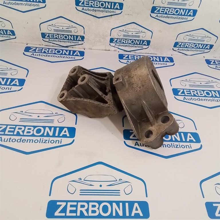 SUPPORTO CAMBIO USATO FIAT QUBO (2008) - immagine 4