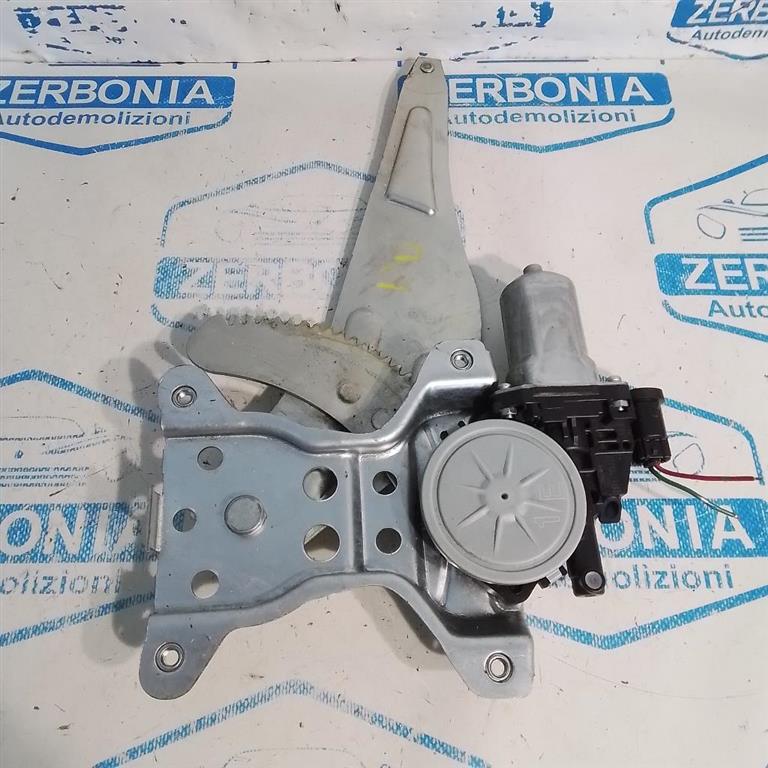ALZACRISTALLO PORTA POST. DX. USATO DAL 2005 AL 2011 SUZUKI SWIFT «IV» (2005)