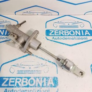 POMPA FRIZIONE USATO SUZUKI JIMNY &laquo;I&raquo; (1999)