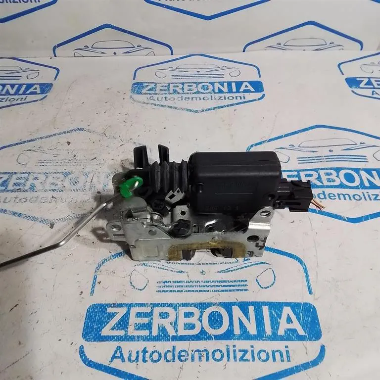 SERRATURA PORTA ANT. SX. USATO DACIA SANDERO «I» (2008)