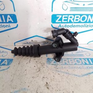 POMPA FRIZIONE USATO PEUGEOT 208 &laquo;I&raquo; (2012)