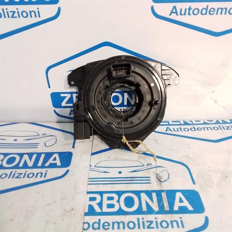 PIASTRA CONTATTO USATO DAL 2014 SKODA FABIA «NJ3» (2014)
