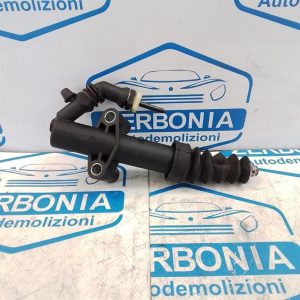 POMPA FRIZIONE USATO PEUGEOT 208 &laquo;I&raquo; (2012)