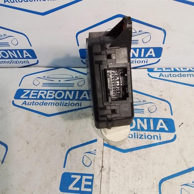 CENTRALINA DI COMANDO PORTA ANT. DX. USATO FIAT STILO (2002) - immagine 5