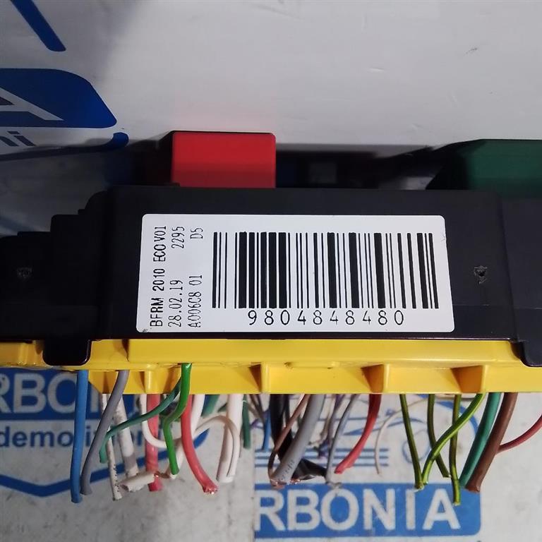 SCATOLA CENTRALINA PORTAFUSIBILI USATO PEUGEOT 208 «I» (2015) - immagine 2