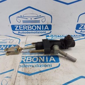 POMPA FRIZIONE USATO TOYOTA YARIS (FRANCE ) &laquo;II&raquo; (2006)