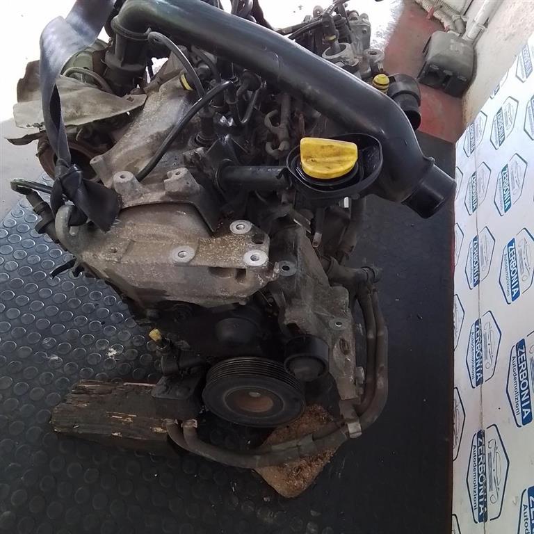 MOTORE COMPLETO USATO RENAULT CLIO «III» (2006) - immagine 4