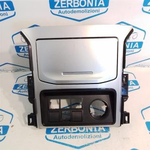 BOX PORTAOGGETTI CENTRALE USATO TOYOTA LANDCRUISER 150 (2013)