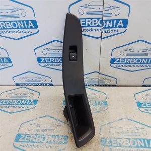 INTERRUTTORE ALZACRISTALLI ANT. DX. USATO HYUNDAI I20 «II» (2014)