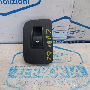 INTERRUTTORE ALZACRISTALLI ANT. DX. USATO FIAT QUBO (2008)