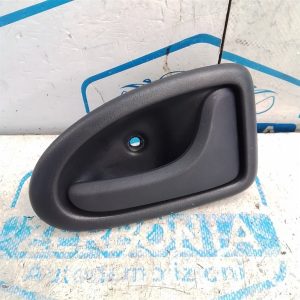 MANIGLIA PORTA INT. POST. DX. USATO DAL 2003 RENAULT CLIO «II» (1999)
