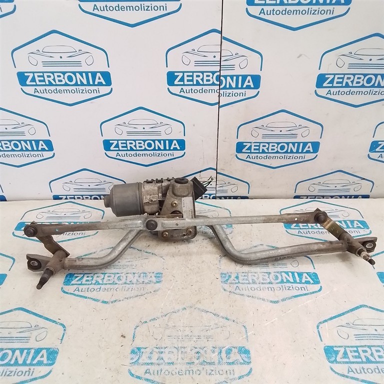 MOTORINO TERGICRISTALLO USATO DAL 2003 RENAULT CLIO «II» (1999)