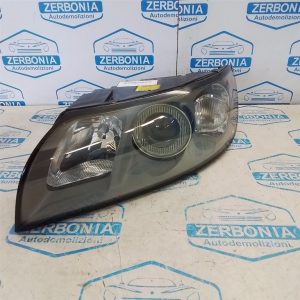PROIETTORE ANT. SX. USATO AL 2008 VOLVO V50 (2004)