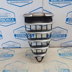 GRIGLIA DI VENTILAZIONE PARAURTI ANT. USATO ALFA ROMEO 147 «I» (2001)