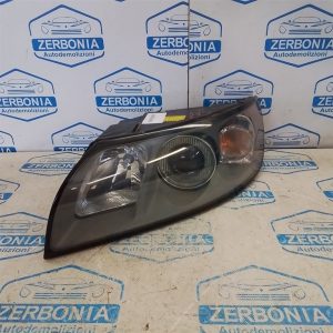 PROIETTORE ANT. SX. USATO AL 2008 VOLVO V50 (2004)