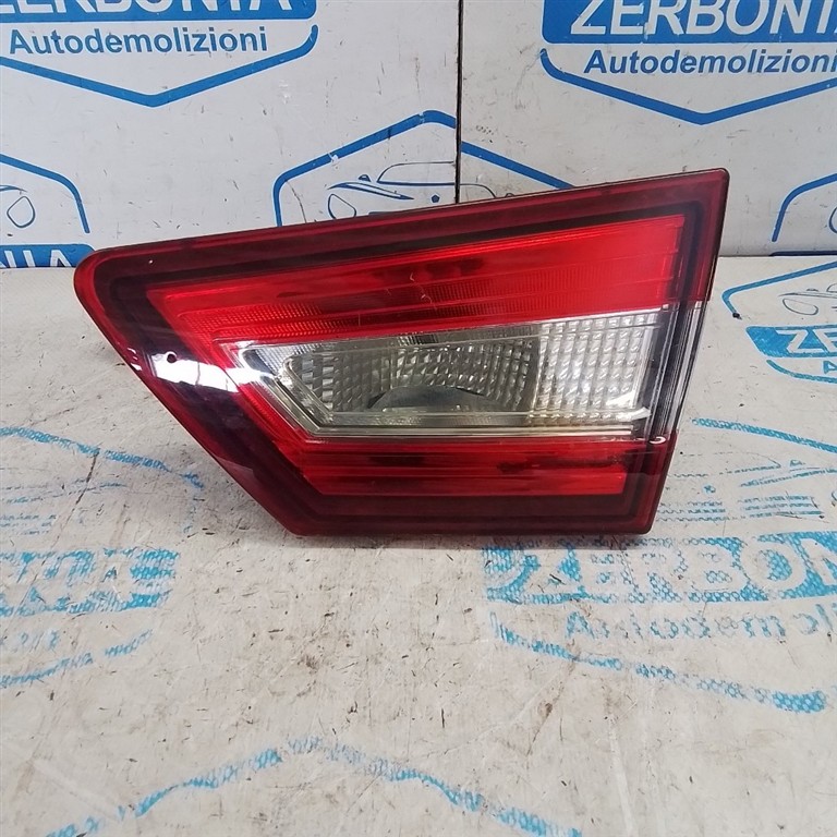 FANALE INT. POST. DX. USATO RENAULT CLIO «IV» (2013)