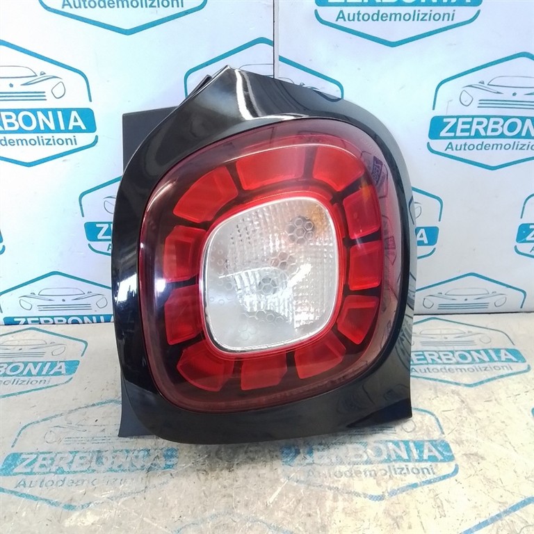 FANALE POST. DX. USATO SMART FORTWO COUPÉ «453» (2019)