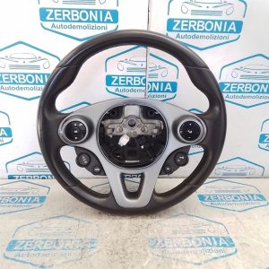 VOLANTE USATO SMART FORTWO COUPÉ «453» (2019)