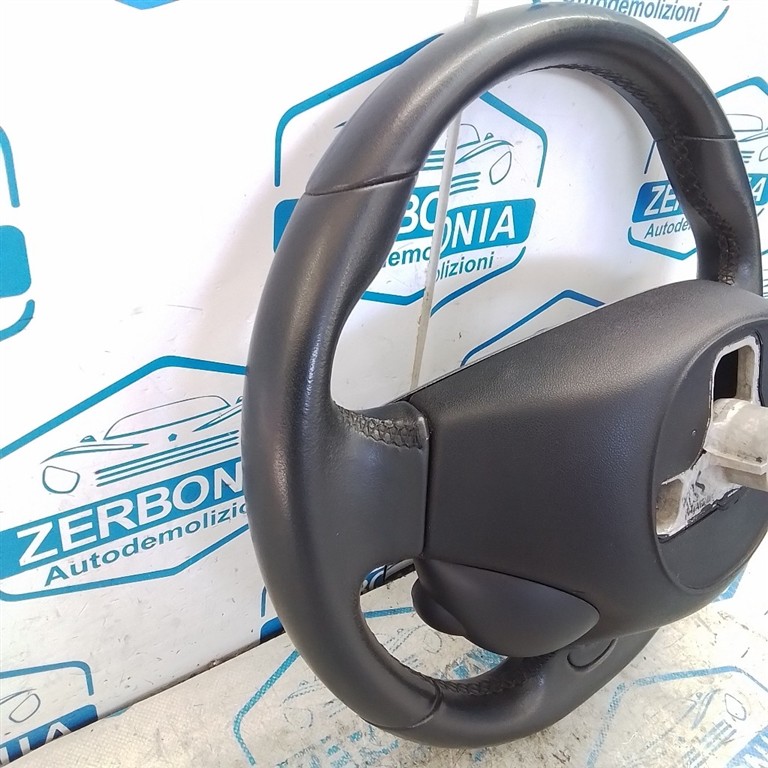 VOLANTE USATO SMART FORTWO COUPÉ «453» (2019) - immagine 5