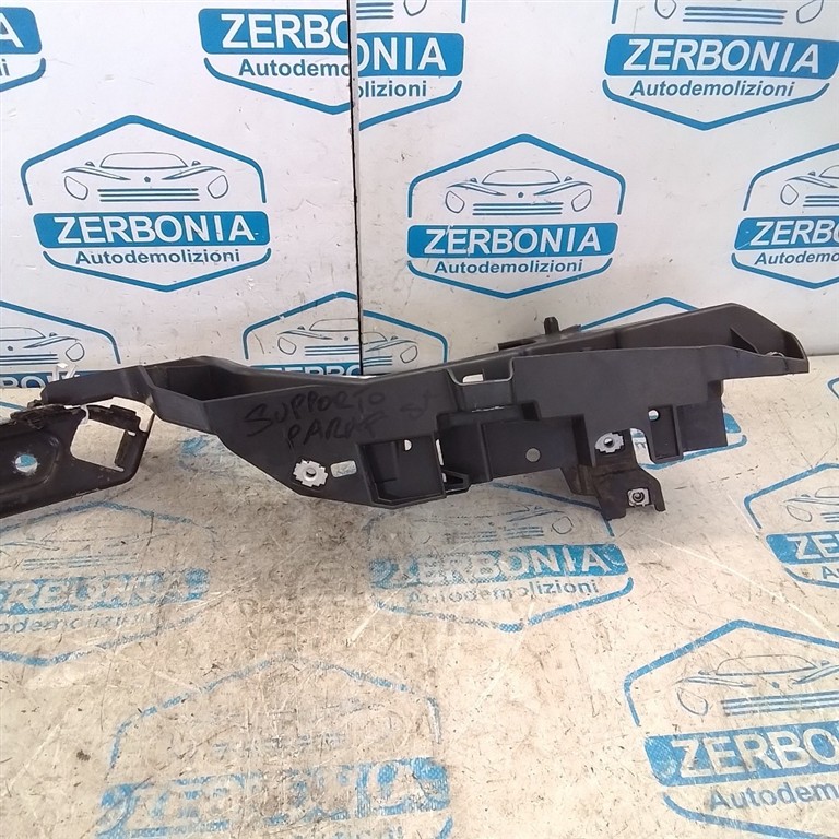 SUPPORTO PARAFANGO SX USATO SMART FORTWO COUPÉ «453» (2019) - immagine 2