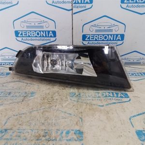 FENDINEBBIA ANT. DX. USATO SKODA FABIA «NJ5» SW (2014)