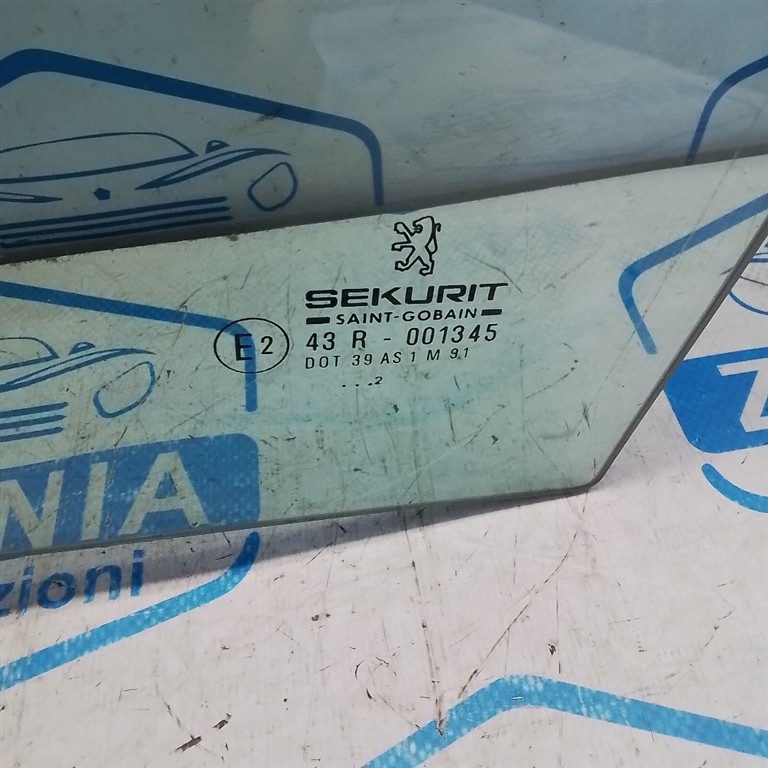 CRISTALLO SCENDENTE PORTA POST. SX. USATO PEUGEOT 607 «I» (2000) - immagine 2