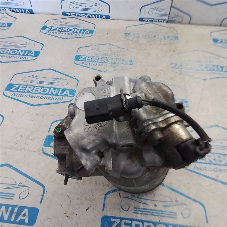 COMPRESSORE A/C USATO DAL 2005 AL 2010 VOLKSWAGEN POLO «V» (2006) - immagine 2
