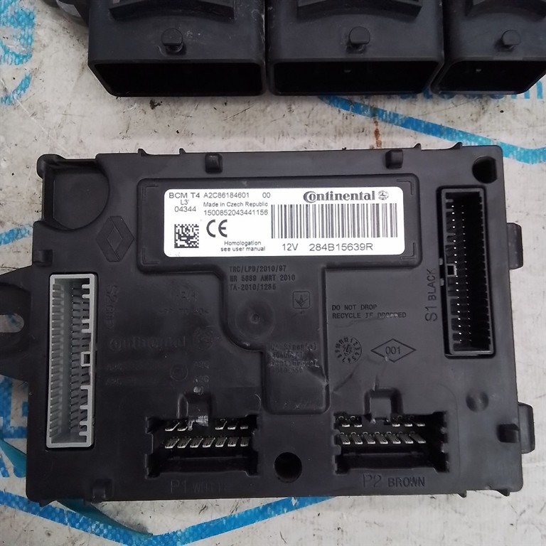 KIT CENTRALINA MOTORE USATO RENAULT CLIO «IV» (2013) - immagine 4