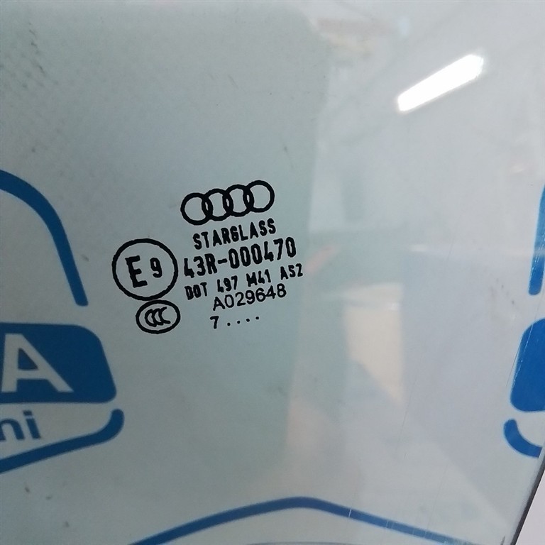 CRISTALLO SCENDENTE PORTA ANT. SX. USATO AUDI TT «8J3» (2007) - immagine 2
