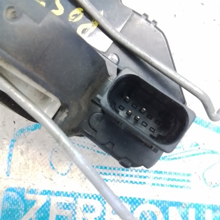 SERRATURA PORTA POST. DX. USATO CHEVROLET CRUZE (2011) - immagine 5