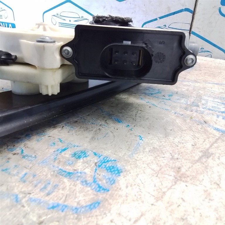 ALZACRISTALLO PORTA POST. DX. USATO BMW X3 «E83» (2004) - immagine 3
