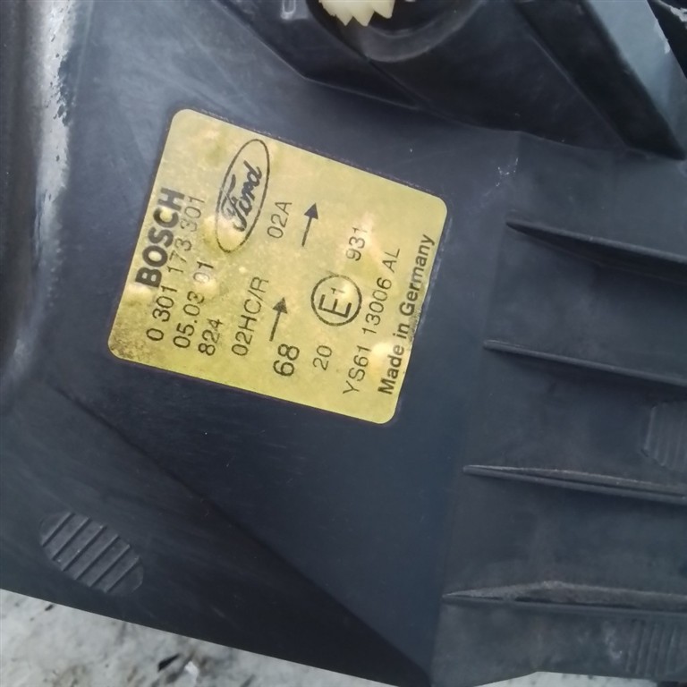 PROIETTORE ANT. SX. USATO DAL 1999 AL 2003 FORD FIESTA «IV» (1996) - immagine 6