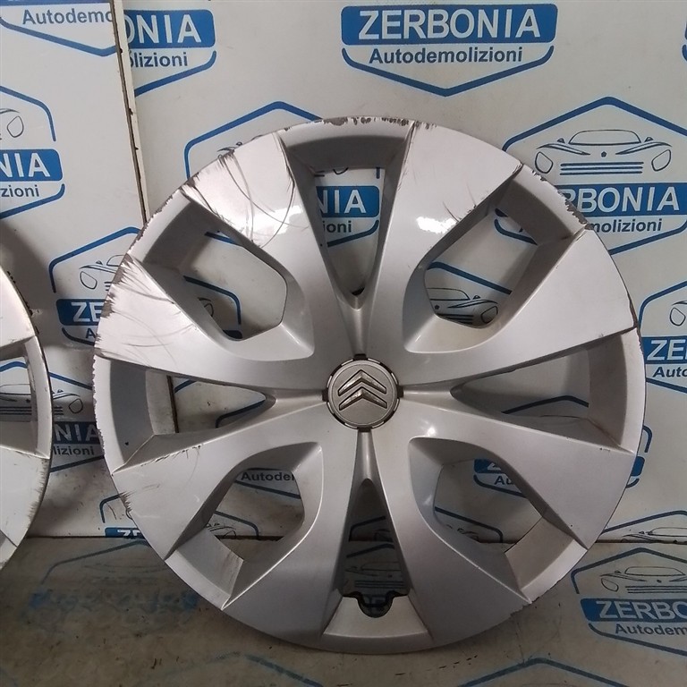KIT COPRICERCHIO RUOTA USATO CITROEN C3 «II» (2010) - immagine 3