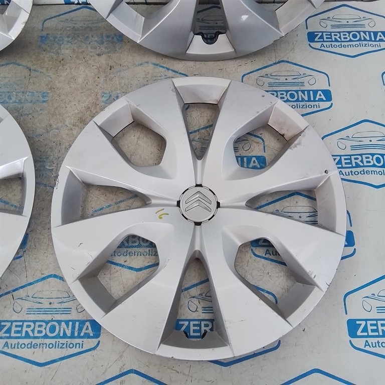 KIT COPRICERCHIO RUOTA USATO CITROEN C3 «II» (2010) - immagine 4