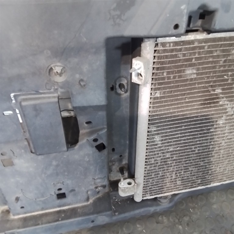 FRONTALE COMPLETO USATO CITROEN C3 «II» (2010) - immagine 2