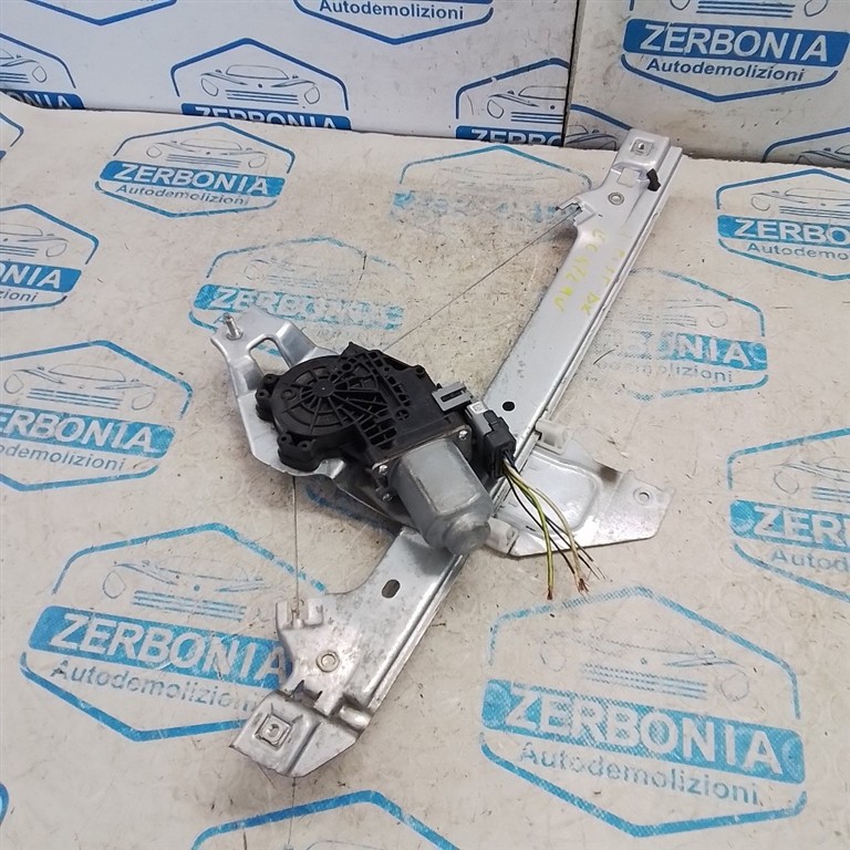 ALZACRISTALLO PORTA POST. DX. USATO CITROEN C3 «II» (2010)