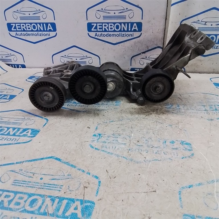 TENDICINGHIA ACCESSORI USATO MERCEDES CLASSE A «W169» (2005) - immagine 3