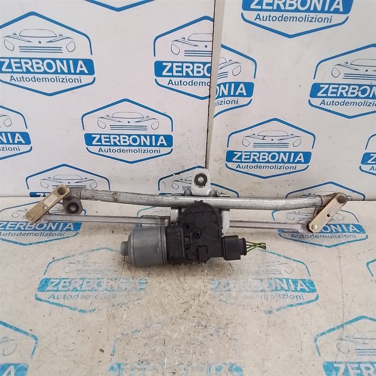 MOTORINO TERGICRISTALLO USATO VOLKSWAGEN GOLF «IV» (1998) - immagine 3