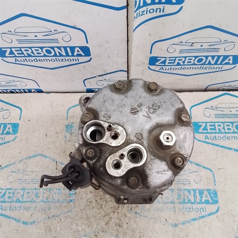 COMPRESSORE A/C USATO VOLKSWAGEN GOLF «IV» (1998)