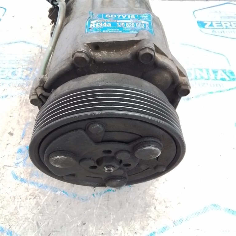 COMPRESSORE A/C USATO VOLKSWAGEN GOLF «IV» (1998) - immagine 4