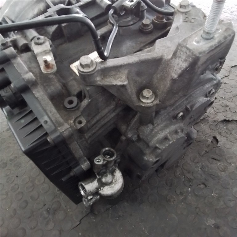 CAMBIO AUTOMATICO USATO FORD MONDEO «V» SW (2014) - immagine 6