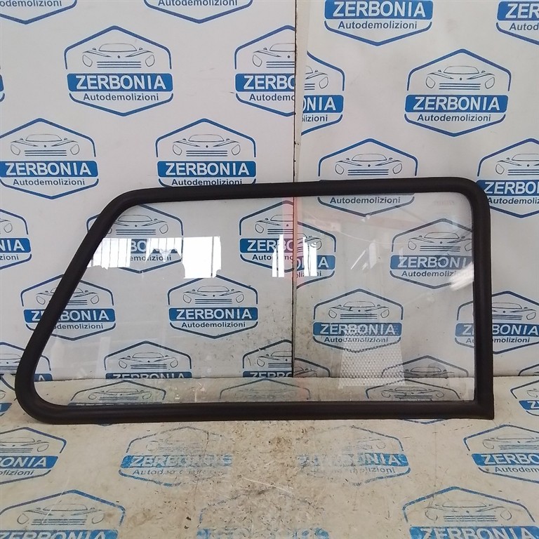 CRISTALLO FISSO PARAFANGO POST. DX. USATO FIAT PANDA «I» (1991)