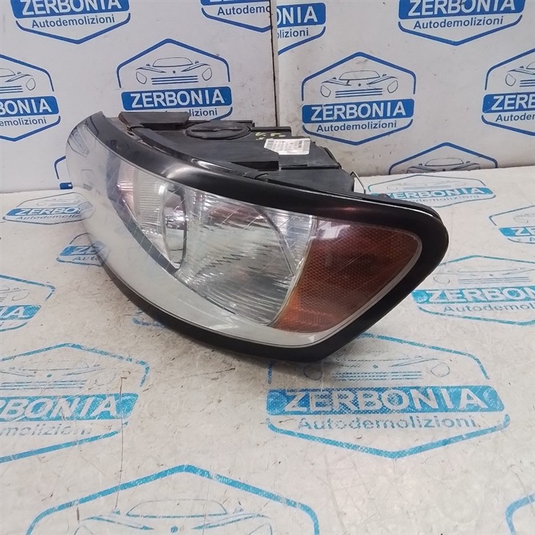PROIETTORE ANT. SX. USATO DAL 2008 VOLVO V50 (2004) - immagine 3