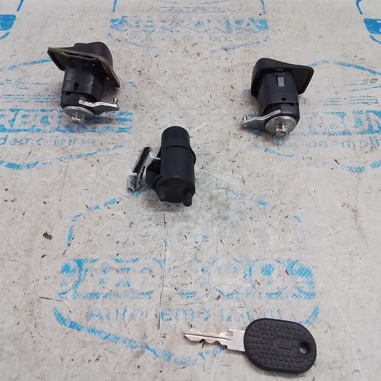 KIT NOTTOLINI USATO FIAT PANDA «I» (1991) - immagine 2