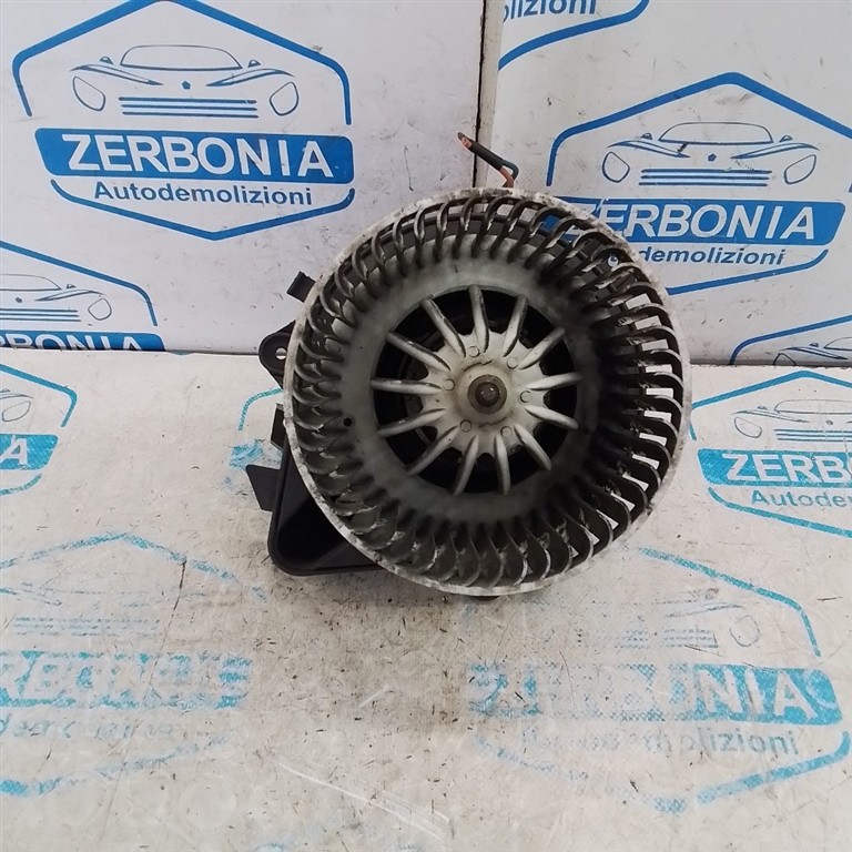 MOTORINO VENTILAZIONE ABITACOLO USATO FIAT PUNTO «II» (2003) - immagine 2