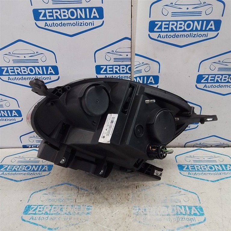 PROIETTORE ANT. DX. USATO FIAT PANDA «III» (2012) - immagine 4