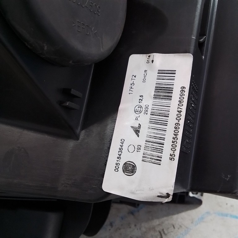 PROIETTORE ANT. DX. USATO FIAT PANDA «III» (2012) - immagine 5
