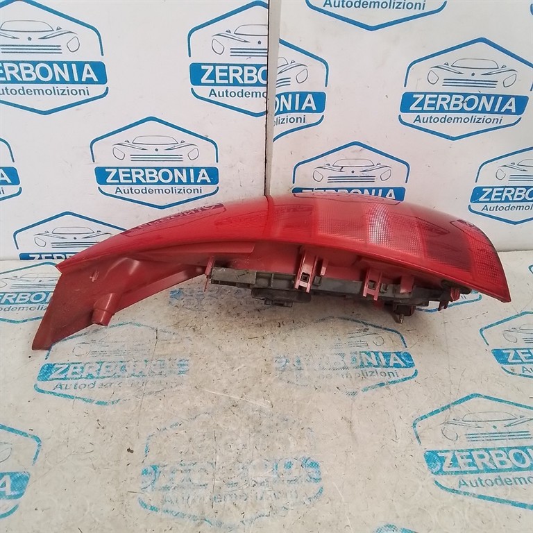 FANALE POST. SX. USATO AL 2005 CITROEN C3 «I» (2002) - immagine 3