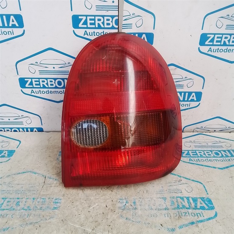 FANALE POST. DX. USATO OPEL CORSA «B» (1993)