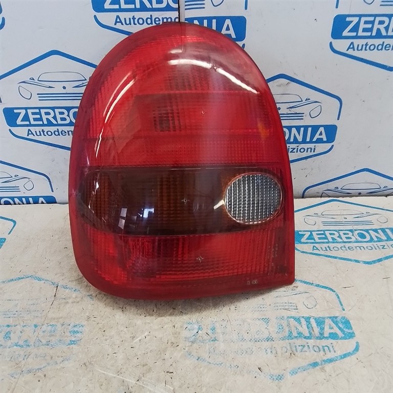 FANALE POST. SX. USATO OPEL CORSA «B» (1993)